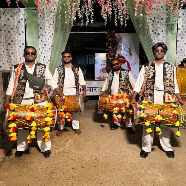 Dhol and traditional music for wedding events