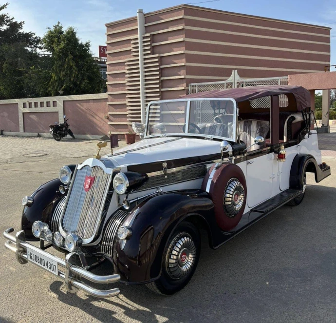 Vintage car for wedding baraat entry in Ahmedabad by Event 1O1
